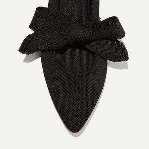 BNIB Rothy’s Mary Jane w/bow